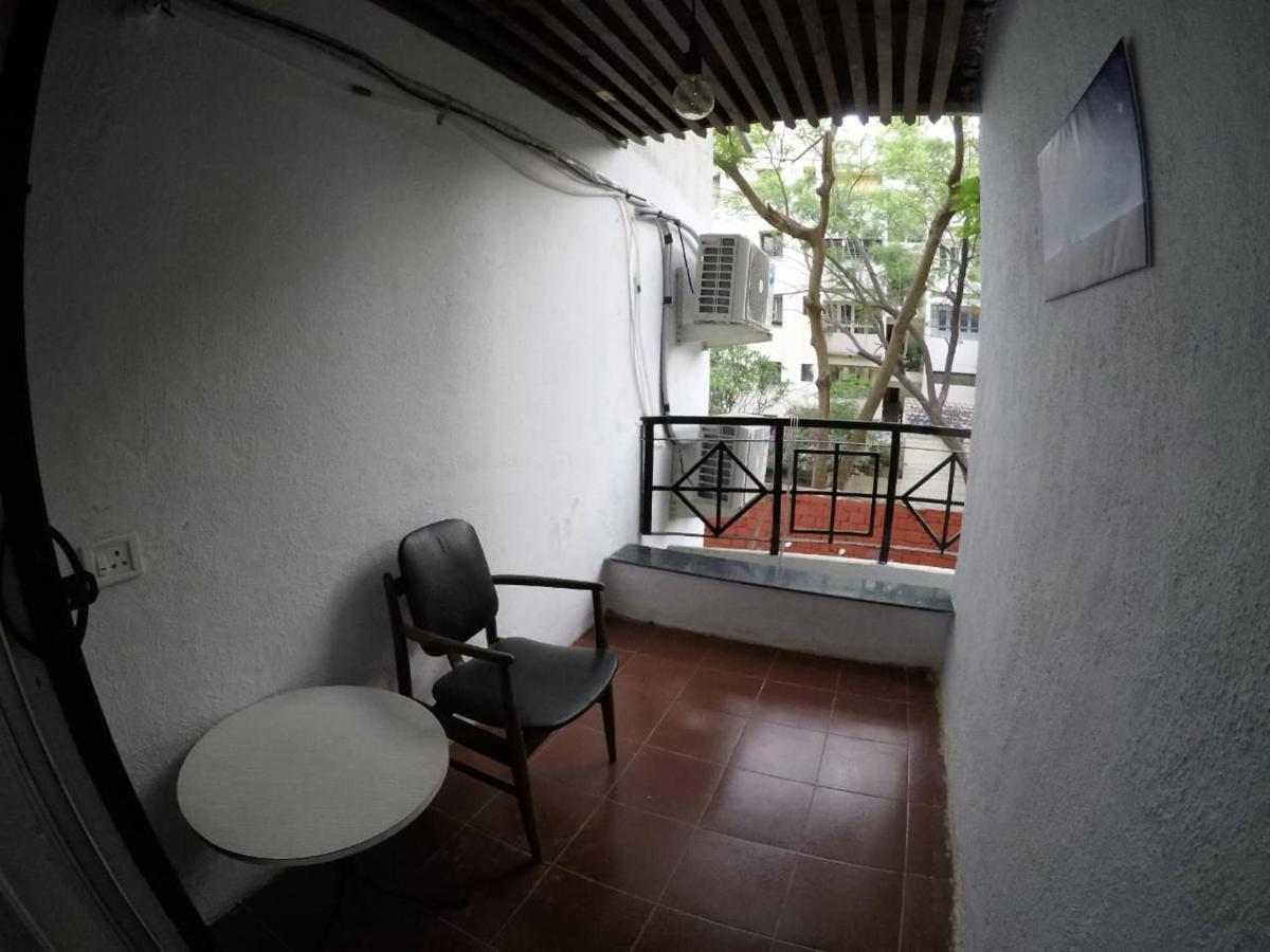 Apple Tree Apartments Koregaon Park プネ エクステリア 写真